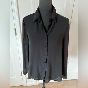 black button down shirt